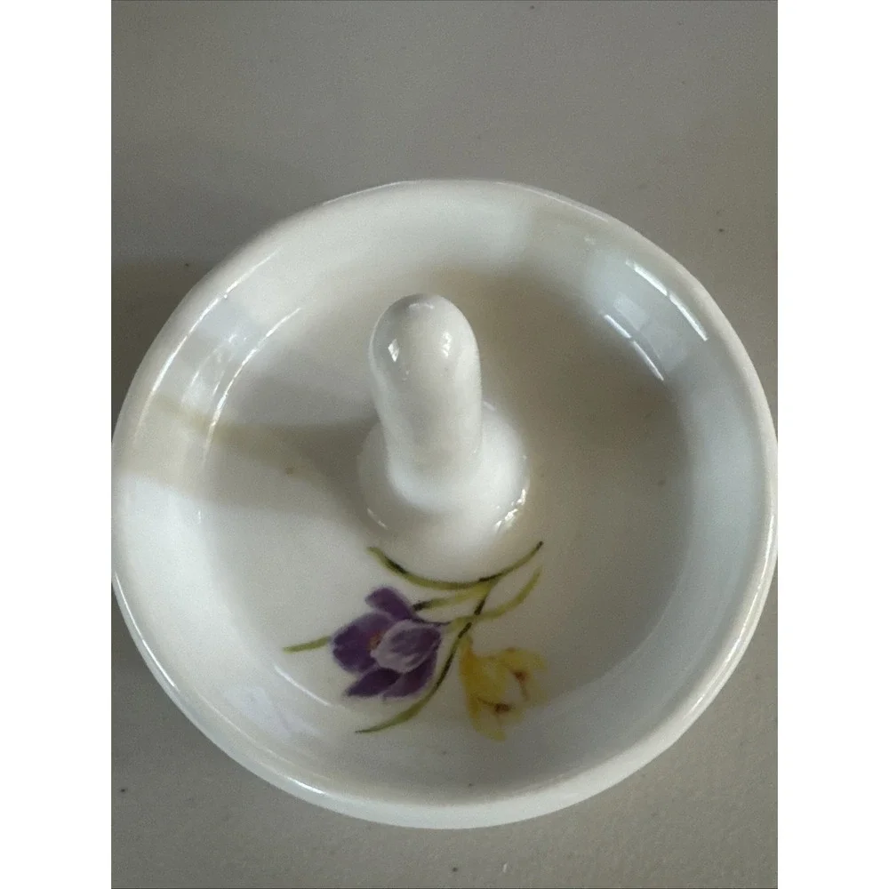 Vintage Bill Barnes White Porcelain Ring Holder Floral Pattern Trinket Dish